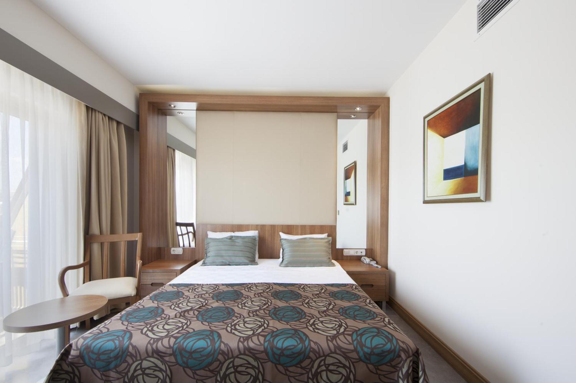 Hotel Aqi Pegasos World Side Pokoj fotografie