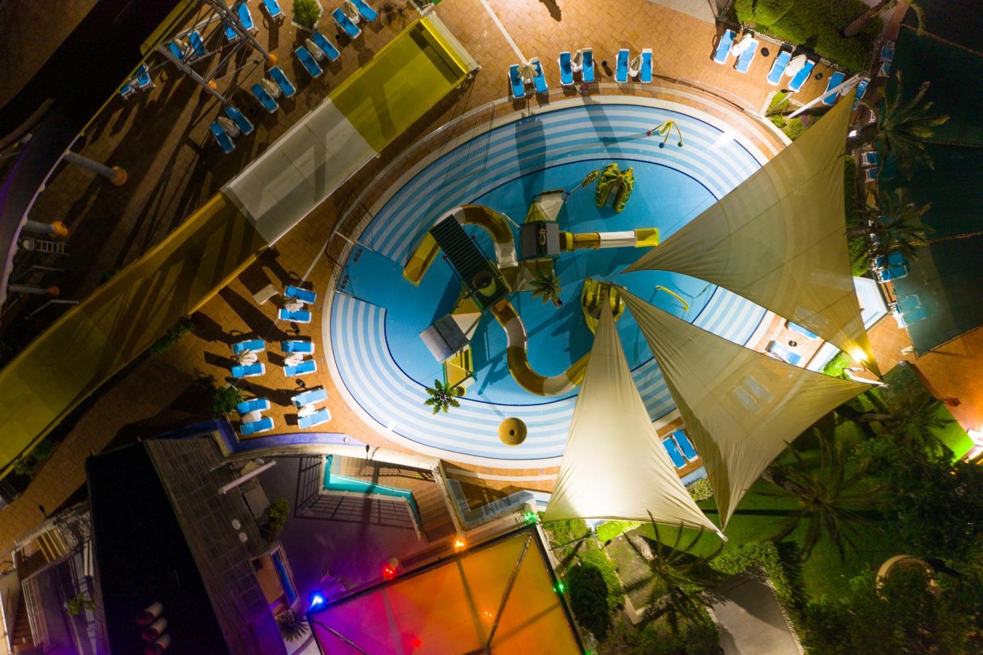 Hotel Aqi Pegasos World Side Exteriér fotografie