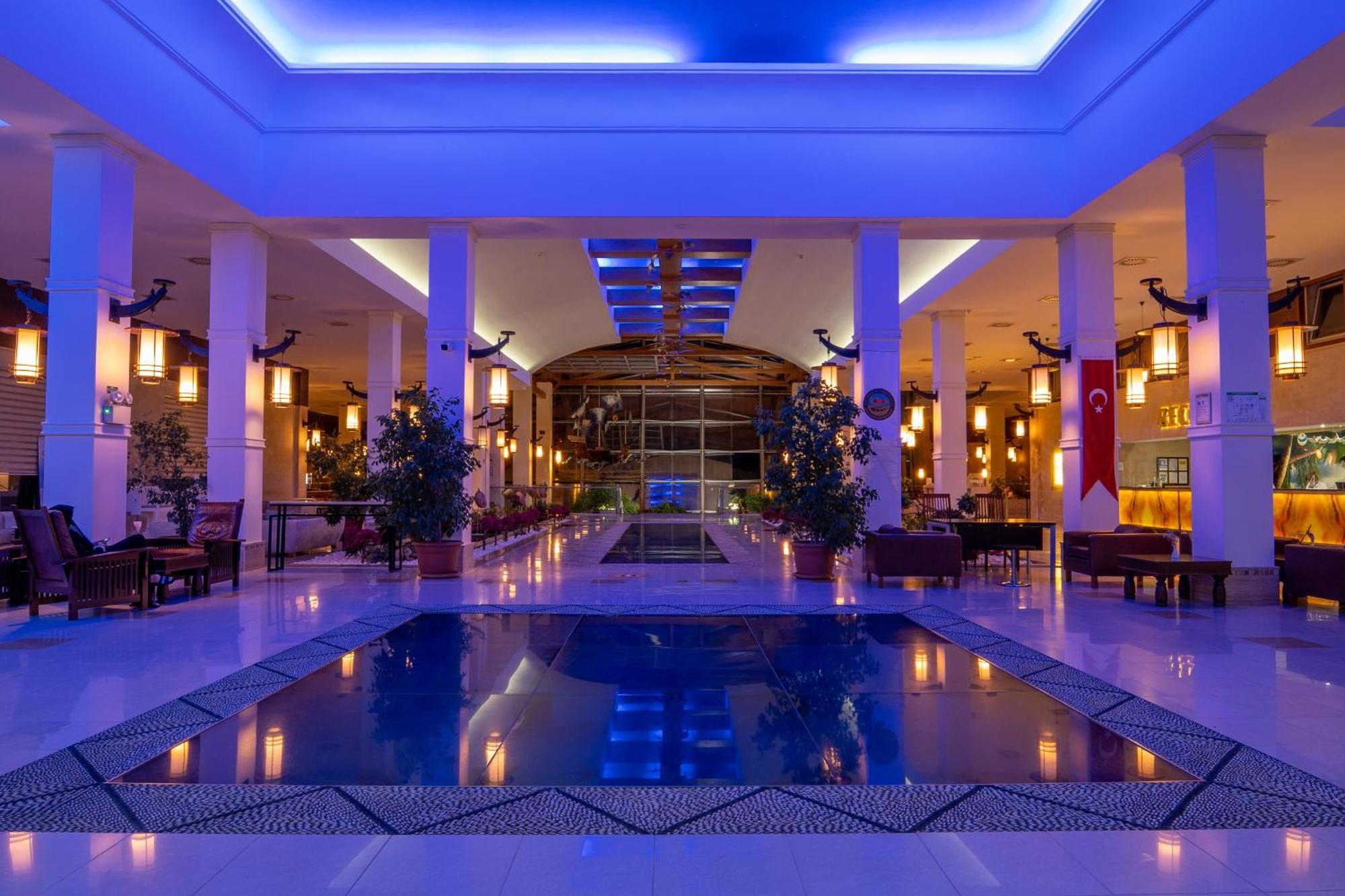 Hotel Aqi Pegasos World Side Exteriér fotografie